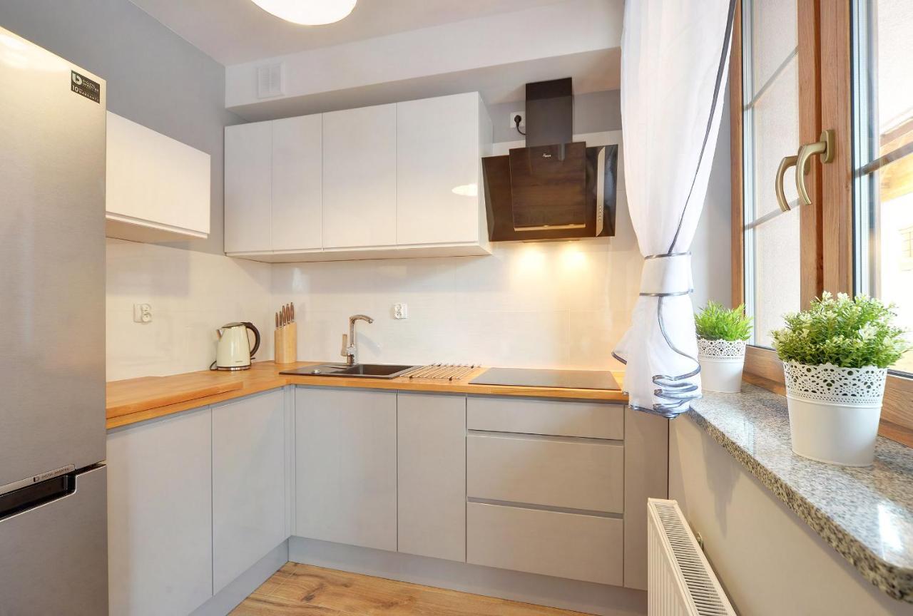 Hello Apartamenty - Lesny Dom كارباش المظهر الخارجي الصورة