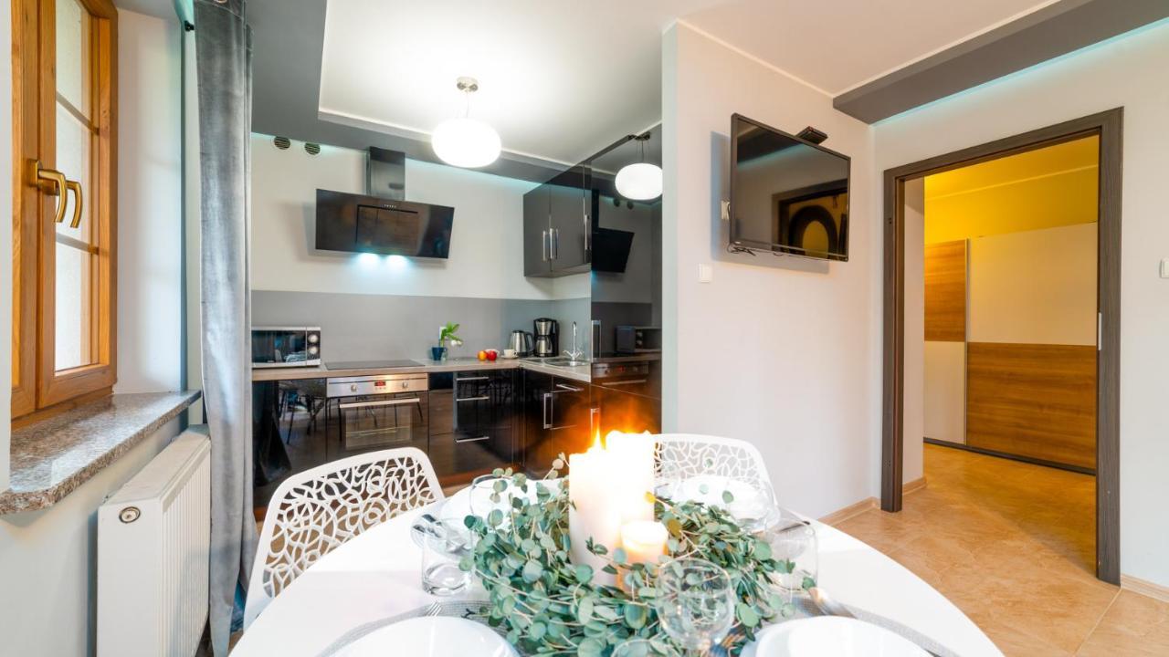 Hello Apartamenty - Lesny Dom كارباش المظهر الخارجي الصورة