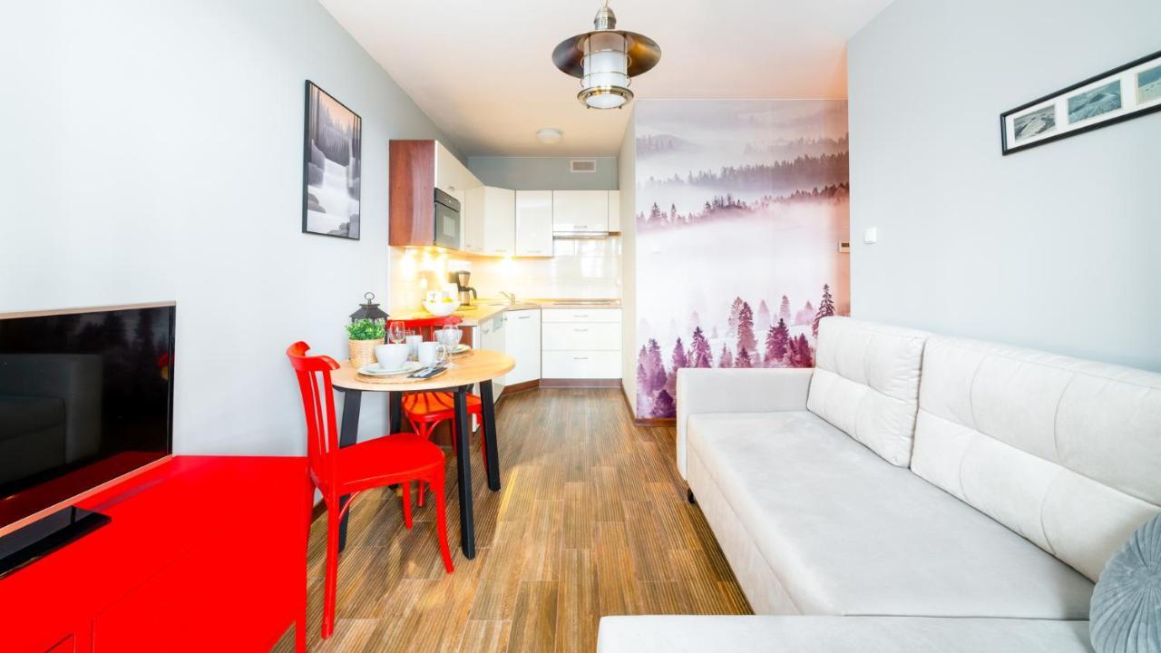 Hello Apartamenty - Lesny Dom كارباش المظهر الخارجي الصورة